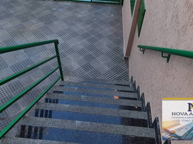 ESCADA DE ACESSO ENTRDA LATERAL